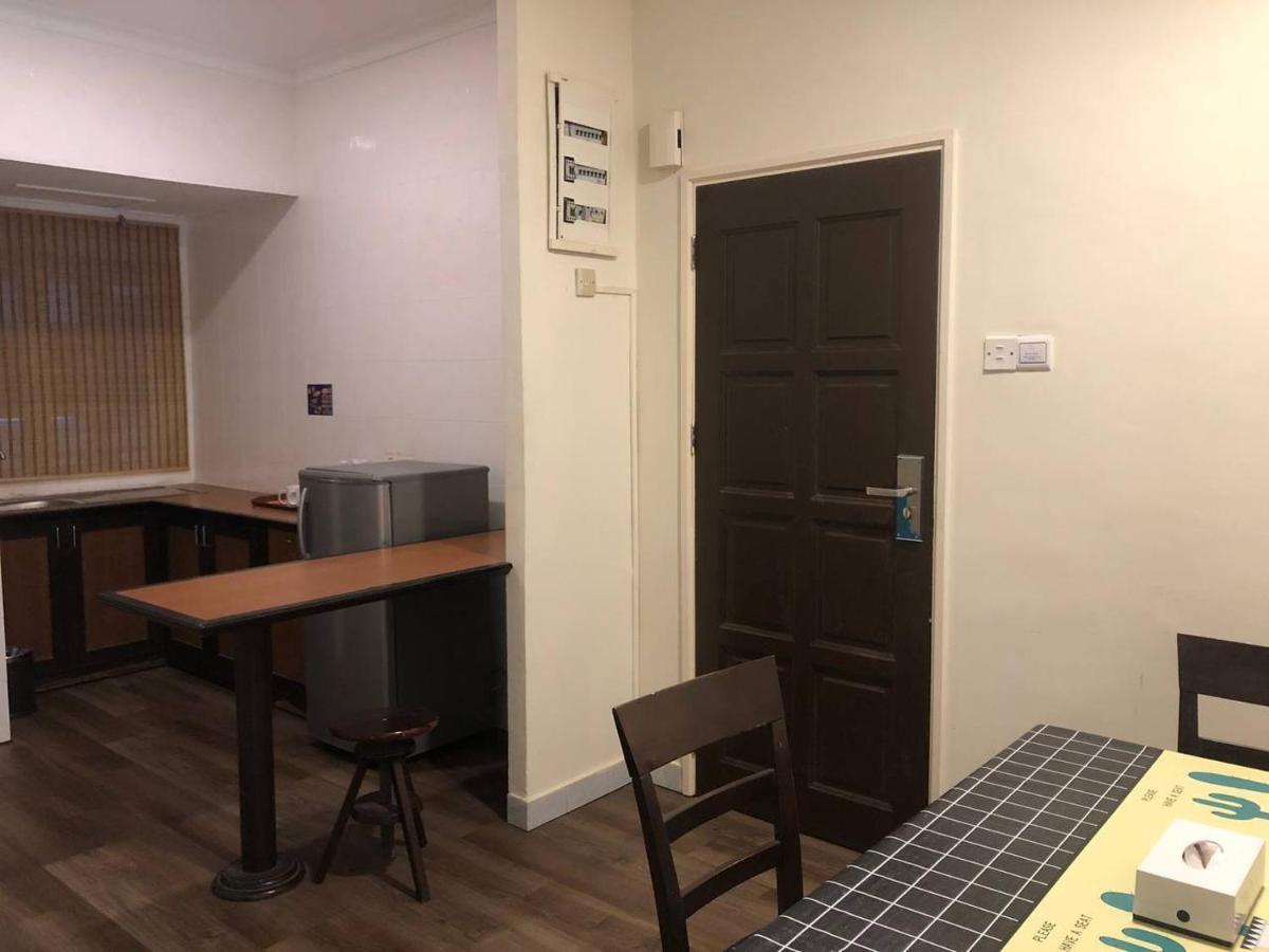 Perdana Serviced Apartment & Resorts Padang Mat Sirat Eksteriør billede
